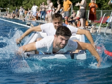 5. Badewannenrennen