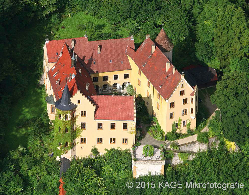 Luftansicht Schloss Weißenstein RGB
