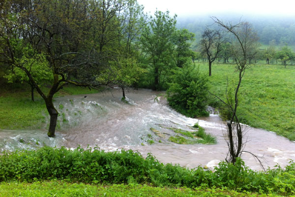 Hochwasser Überschwemmungen in Kirchheim Teck und Lenningen._5