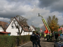 Dachstuhlbrand im Hermann-Löns-Weg 